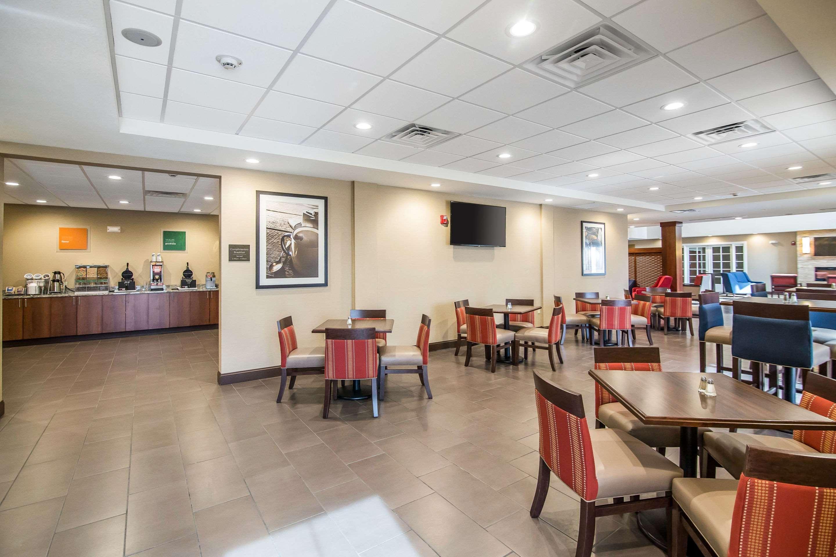 Comfort Suites - Dodge City Kültér fotó