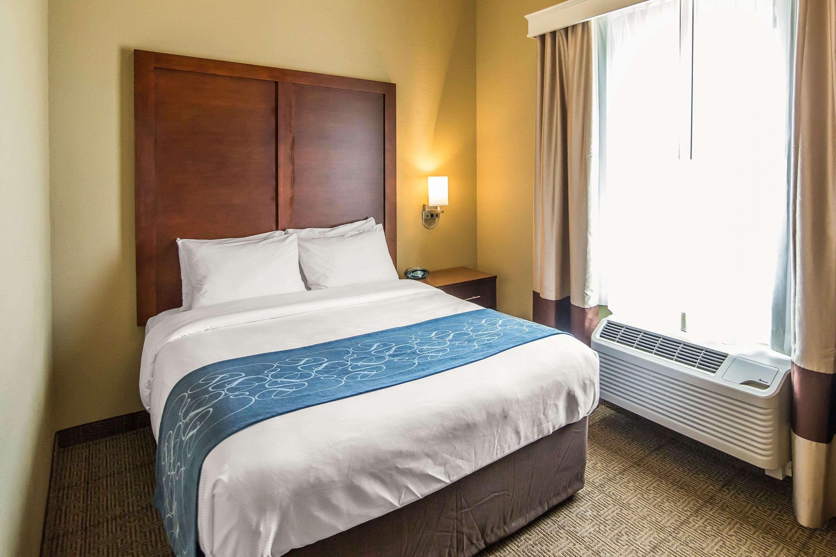 Comfort Suites - Dodge City Kültér fotó